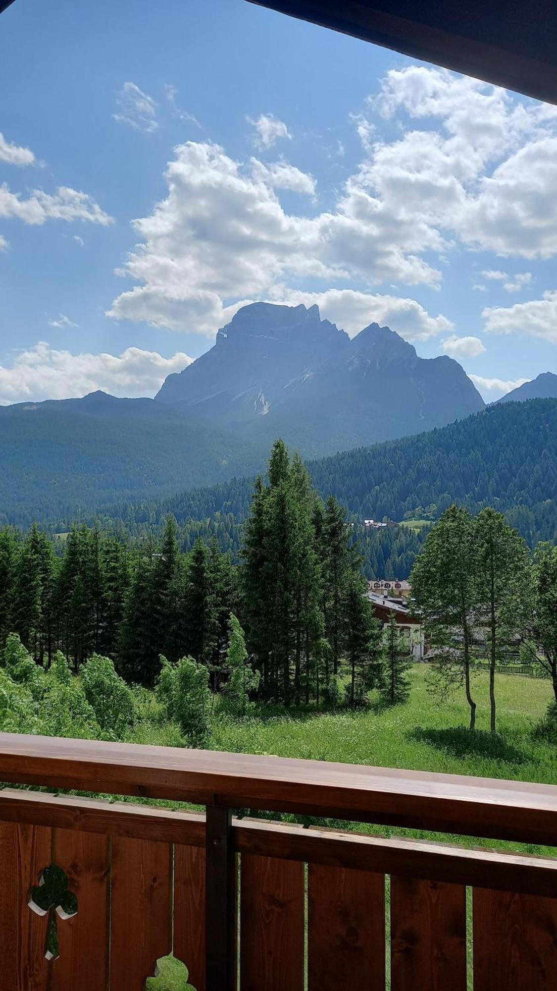 Deliziosa Mansarda Con Vista Dolomiti Lejlighed San Vito di Cadore Eksteriør billede